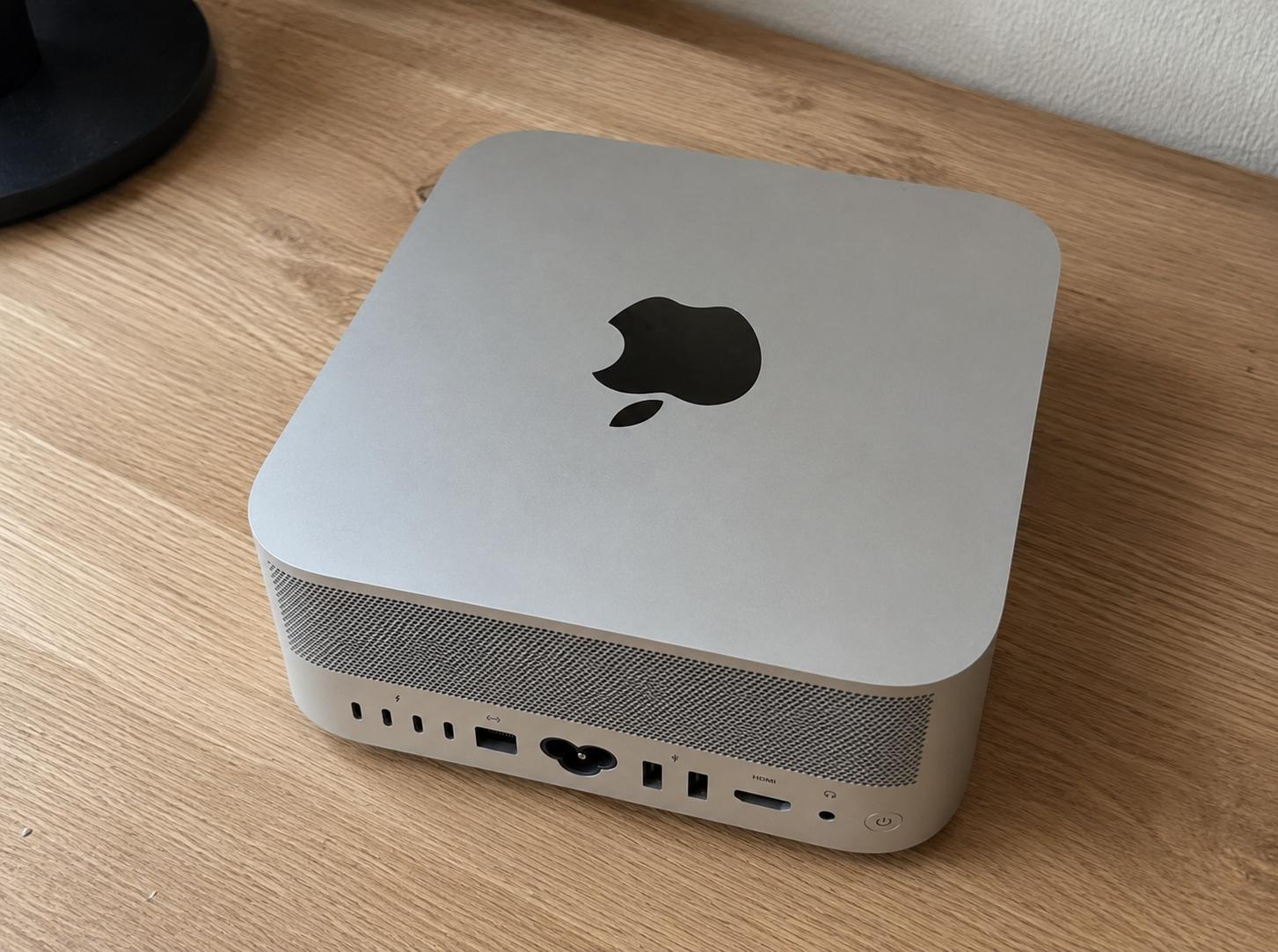 MAC A1 STUDIO APPLE